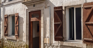  Immeuble � vendre 10 pi�ces 257 m�