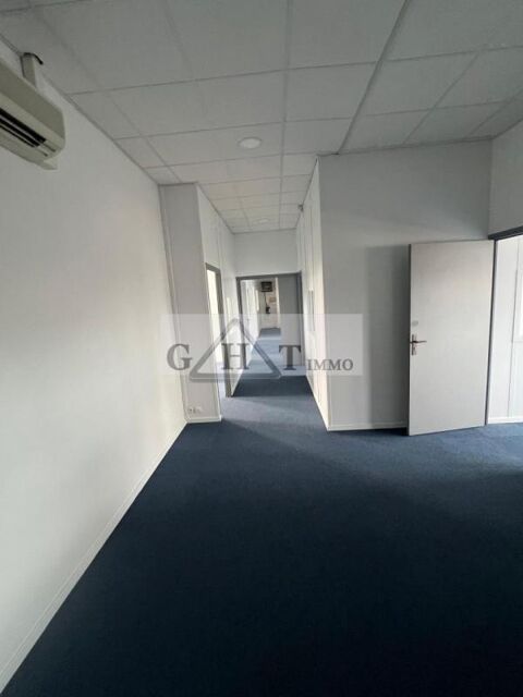 A LOUER 272M&sup2; DE BUREAUX A SAINT-OUEN SUR SEINE 4380 93400 Saint ouen sur seine