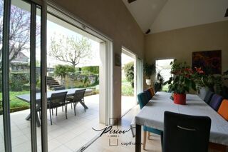  Maison � vendre 9 pi�ces 264 m�