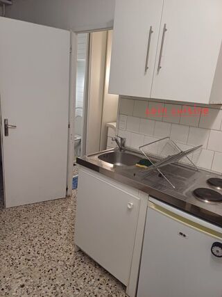  Appartement à louer 2 pièces 28 m²