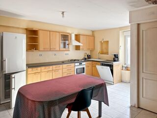  Maison  vendre 6 pices 144 m