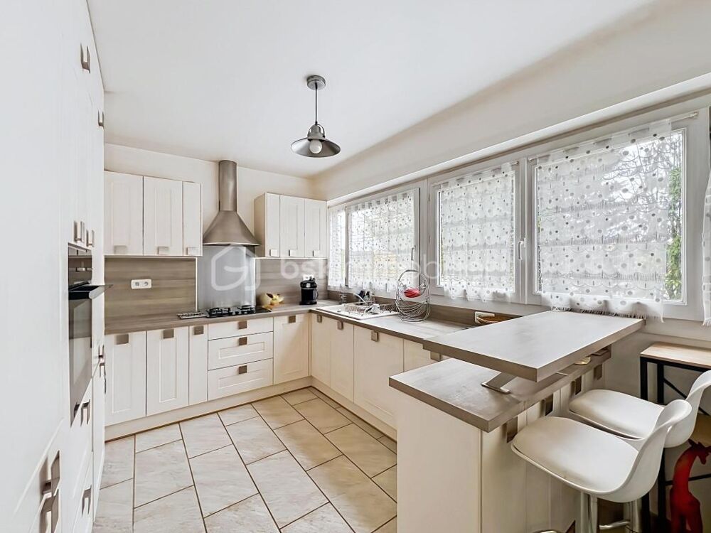 En Exclusivité  Spacieux 4 Pièces 80 m² avec Balcons et Parking  Limeil-Brévannes