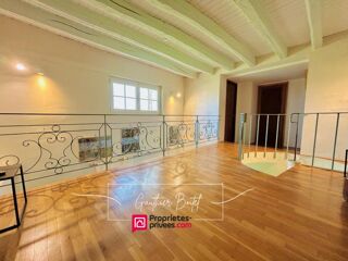  Maison � vendre 9 pi�ces 250 m�