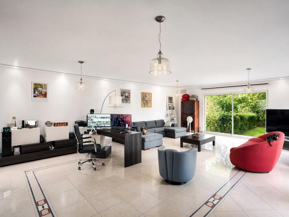 Vente Maison Maison de 7 pièces d'environ  210 m² à Héricy Hericy