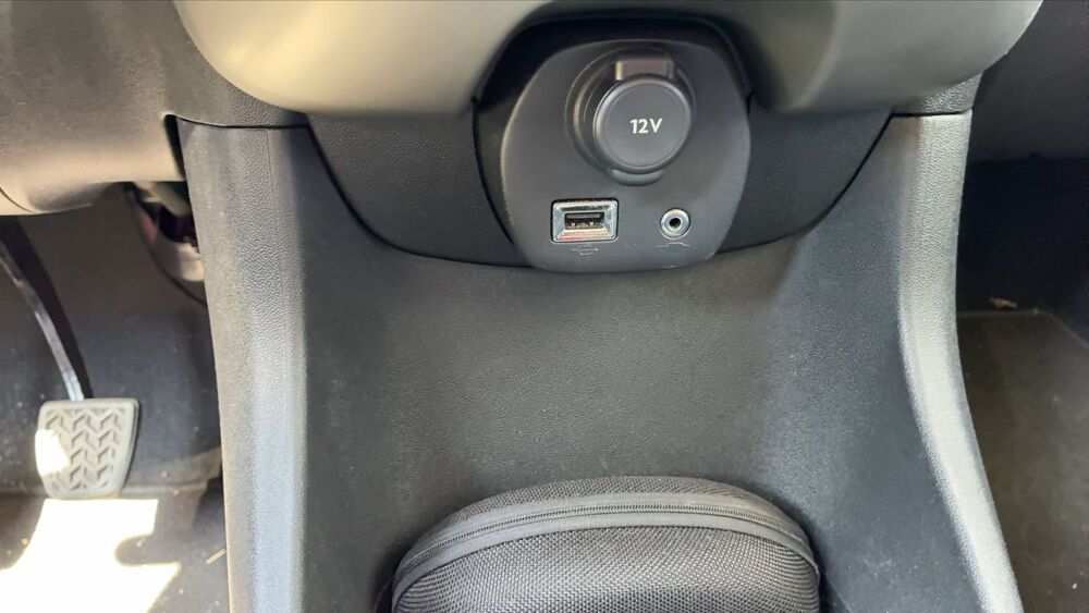 Aygo 1.0 VVT-i 69 X Play - 4 places 2017 occasion 77300 Fontainebleau