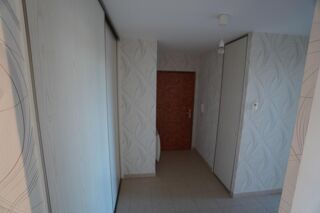  Appartement à louer 3 pièces 62 m²