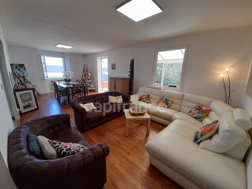 Maison à vendre 6 pièces LOCRONAN (29180)- Parcelle de 656 m2- Surface habitable: 151.82m2 -4 chambres- 2 salles d'eau- garage-