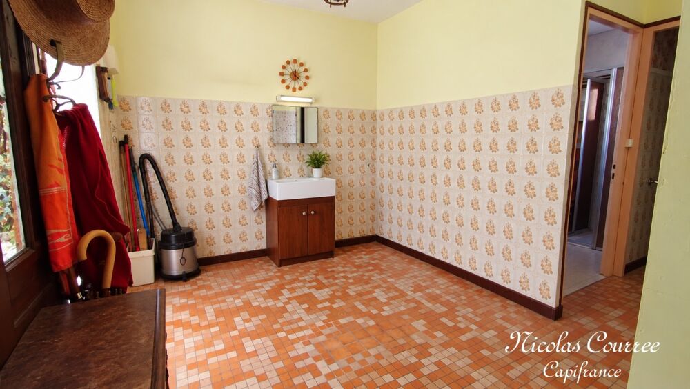 Vente Maison Maison à rénover avec jardin – Beau potentiel – Chauray (79180) Chauray