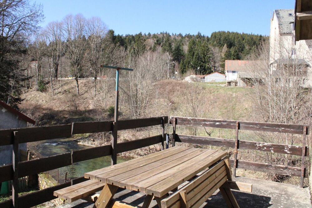 Vente Maison Laveyrune maison avec terrasse et vue sur l' Allier Laveyrune