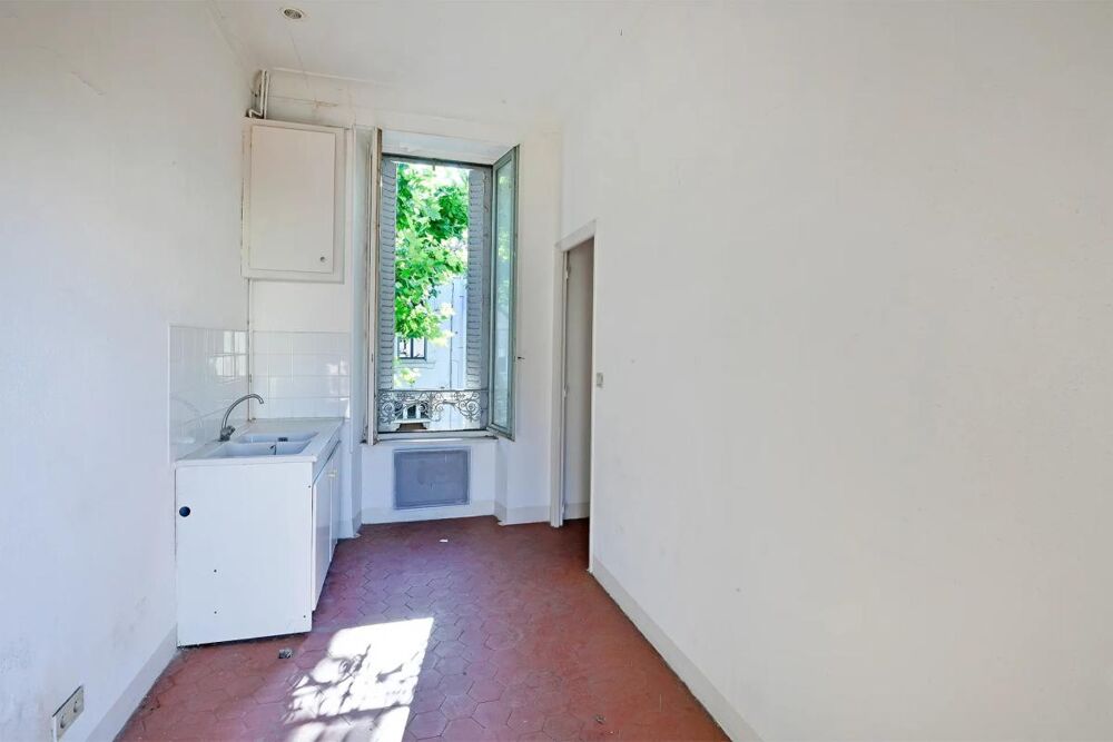 Vente Appartement Immeuble de 5 lots et 2 locaux commerciaux 301 m² à Alès Ales