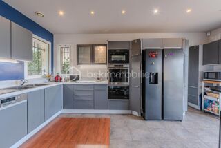  Villa � vendre 6 pi�ces 229 m�