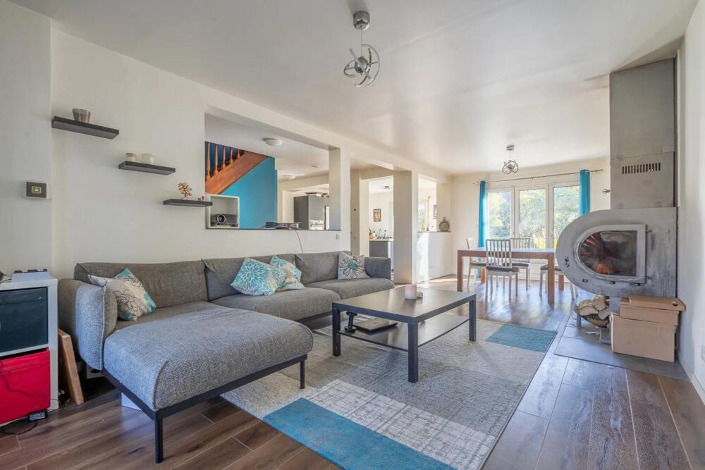 Maison lumineuse 7p avec possibilité studio-T4 Allée de la Tour