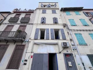Vente Immeuble Immeuble de rapport comprenant 4 appartements et 1 local commercial en très bon état loué en étudiant et en AIR BNB Perpignan