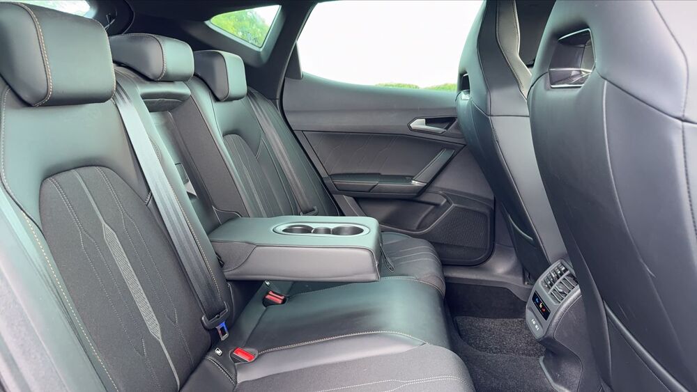 Formentor 1.4 e-HYBRID 245 DSG6 Vz - Automatique 2022 occasion 26000 Valence