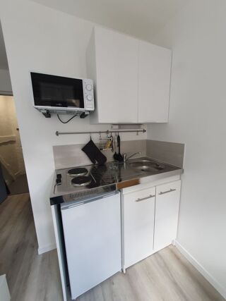  Appartement à louer 1 pièce 13 m²