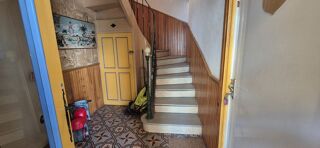 Immeuble à vendre 7 pièces 122 m²