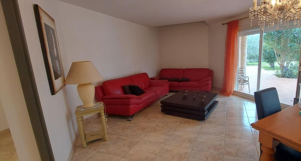 Vente Maison GARD. 30. GENERAC. Belle maison de 184 m2 de plain-pied sur terrain arboré de 1264 m² avec piscine Generac