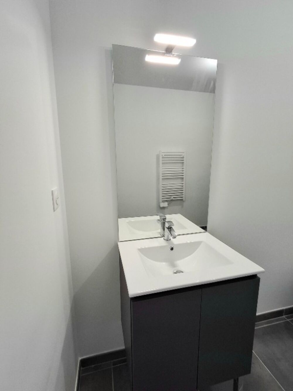 Location Appartement T1 NEUF meublé avec balcon et parking à MONTEUX Monteux