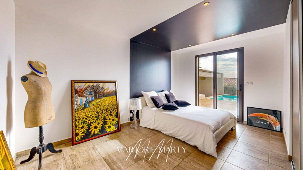 à vendre  Villa Narbonne (11100)