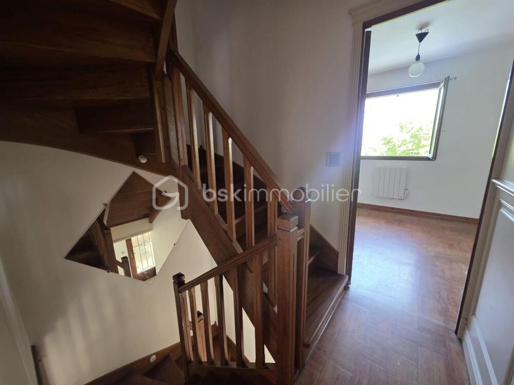 Vente Maison MAISON F5  4 Chambres -ROISSY EN BRIE- Combles Aménagés- Jardin -Garage - Centre Ville Roissy en brie