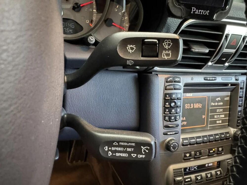 911 Carrera S Coup&eacute; 3.8i Tiptronic A 2006 occasion 73000 Chambery