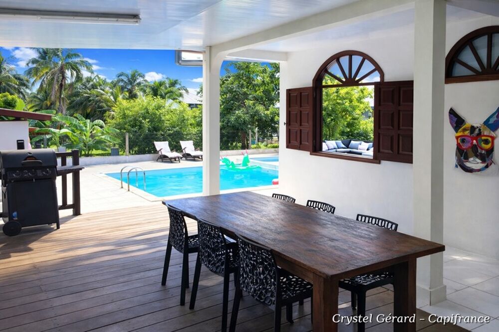 Vente Maison Villa avec piscine, 5 pièces à REMIRE MONTJOLY (973) Remire montjoly