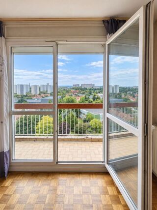  Appartement à louer 4 pièces 78 m²