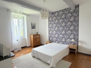  Propriété/château à vendre 7 pièces 220 m²