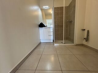  Appartement à louer 2 pièces 42 m²