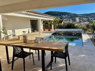  Villa à vendre 4 pièces 135 m²