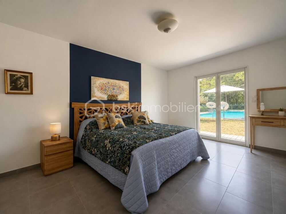 à vendre  Propriété/château Lambesc (13410)