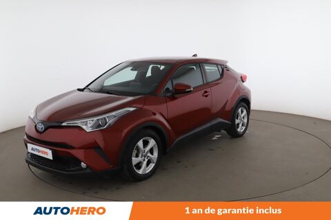 Toyota C-HR 1.8 Hybride Dynamic 122 ch 2017 occasion Issy-les-Moulineaux 92130