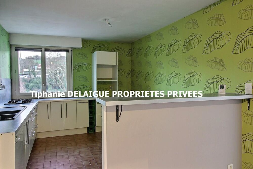 Le Chambon Feugerolles 42500 appartement de 87m² 2 chambres au 3ème étage sur 3, CAVE ET GARAGE