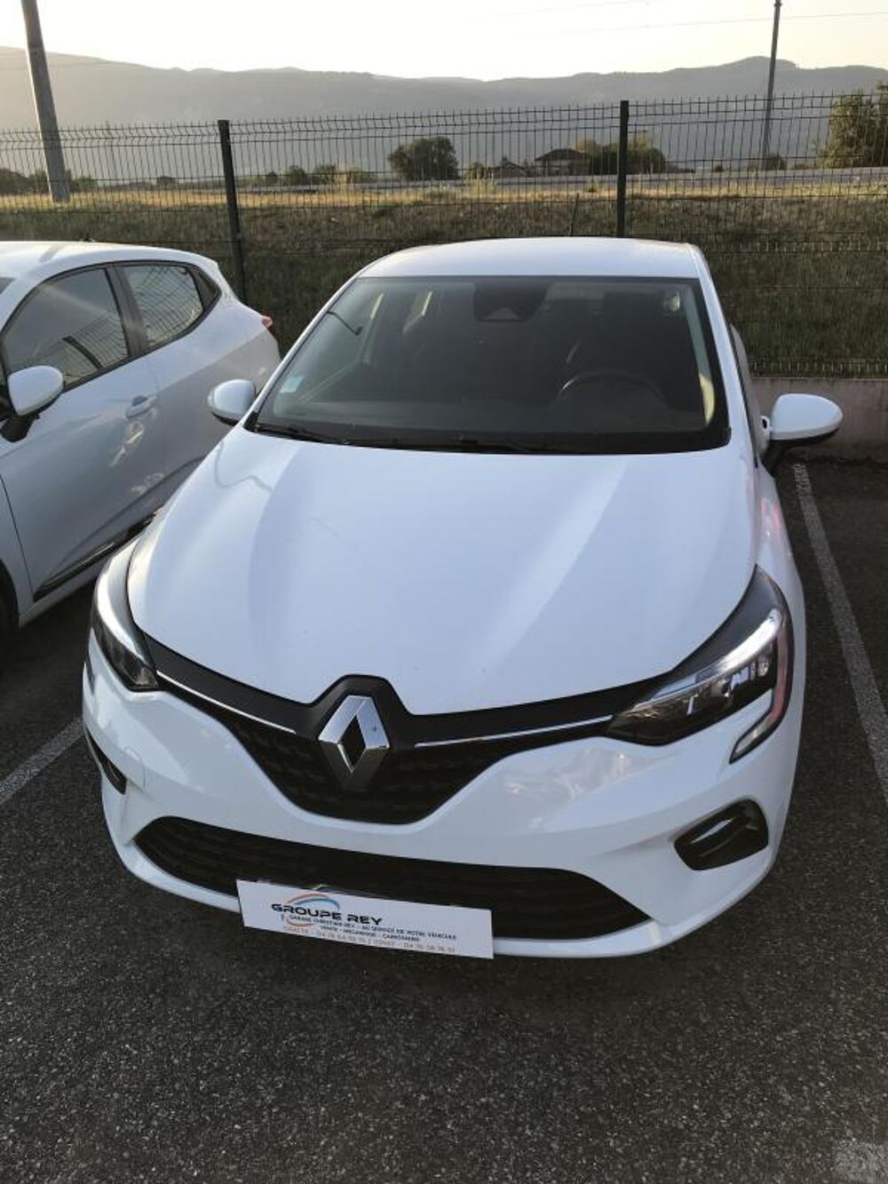 Clio V TCE 90 BUSINESS 2022 occasion 38160 Chatte