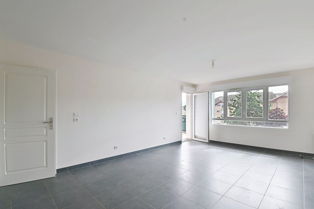 Vente Appartement Appartement à vendre 3 pièces REIGNIER (74) avec Terrasse, 2 places de parkings et cave Reignier