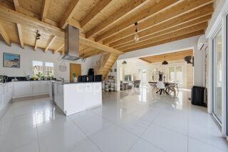  Maison à vendre 7 pièces 210 m²