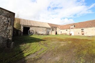  Ferme � vendre 10 pi�ces 913 m�