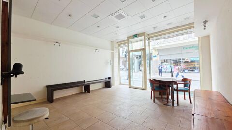   BOURGES CENTRE MURS COMMERCIAUX 57M² 