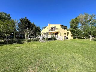  Propri�t�/ch�teau � vendre 6 pi�ces 145 m�