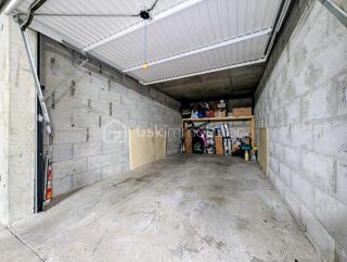  Parking / Garage à vendre 16 m²