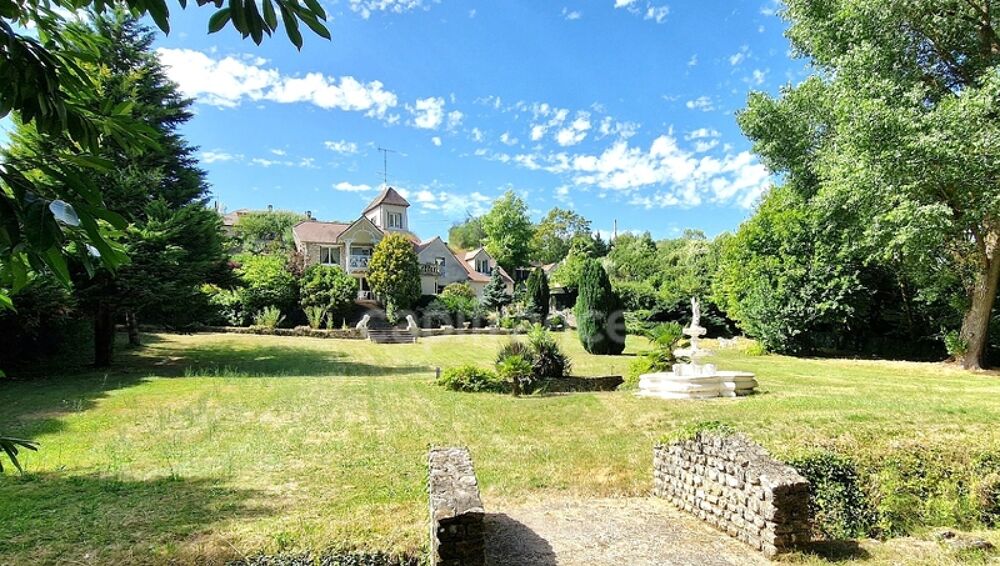 Vente Proprit/Chteau Dpt Essonne (91),  vendre GUILLERVAL magnifique proprit de 8 pices avec garage sur 1 hectare de terrain clos Guillerval