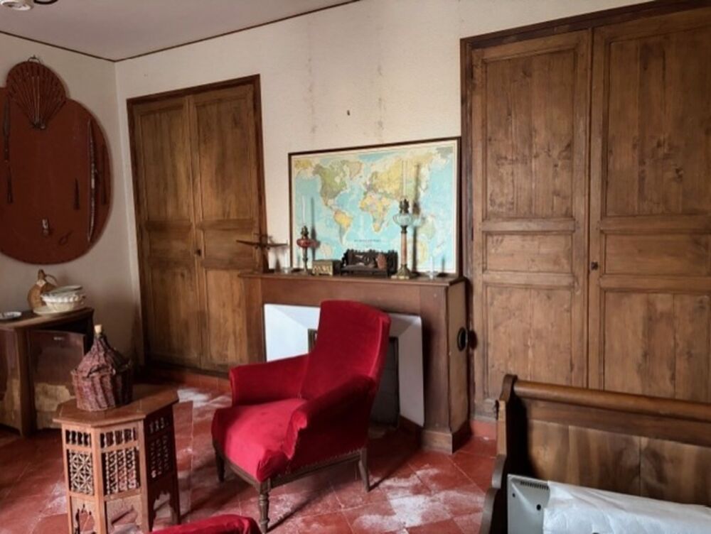 PLAISANCE DU GERS(32): MAISON BOURGEOISE avec garages et dependances , dans son jus, 190m2 sur terrain paysagé et pâture de 5.00
