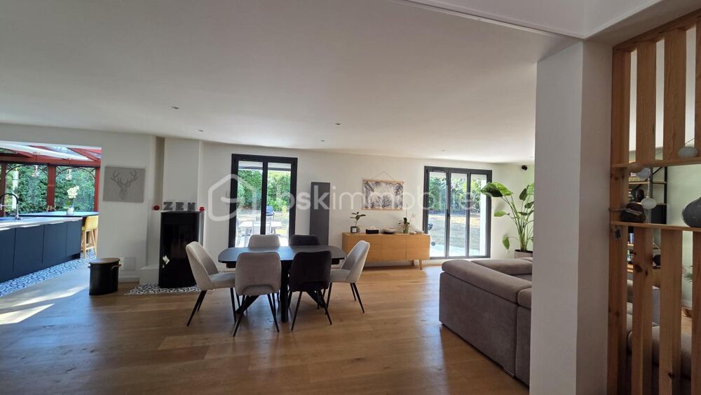 Vente Propriété/Château MAISON DE 7 PIECES 190 M2 type ROSEMARY Ozoir la ferriere
