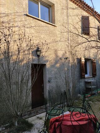  Appartement à louer 2 pièces 32 m²
