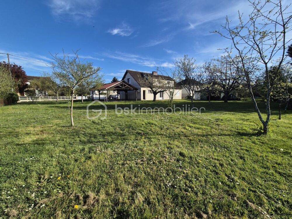 Maison de plain-pied 120 m2 avec terrain quartier calme Gien