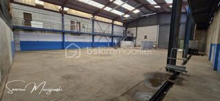  Immeuble � vendre 12 pi�ces 1300 m�