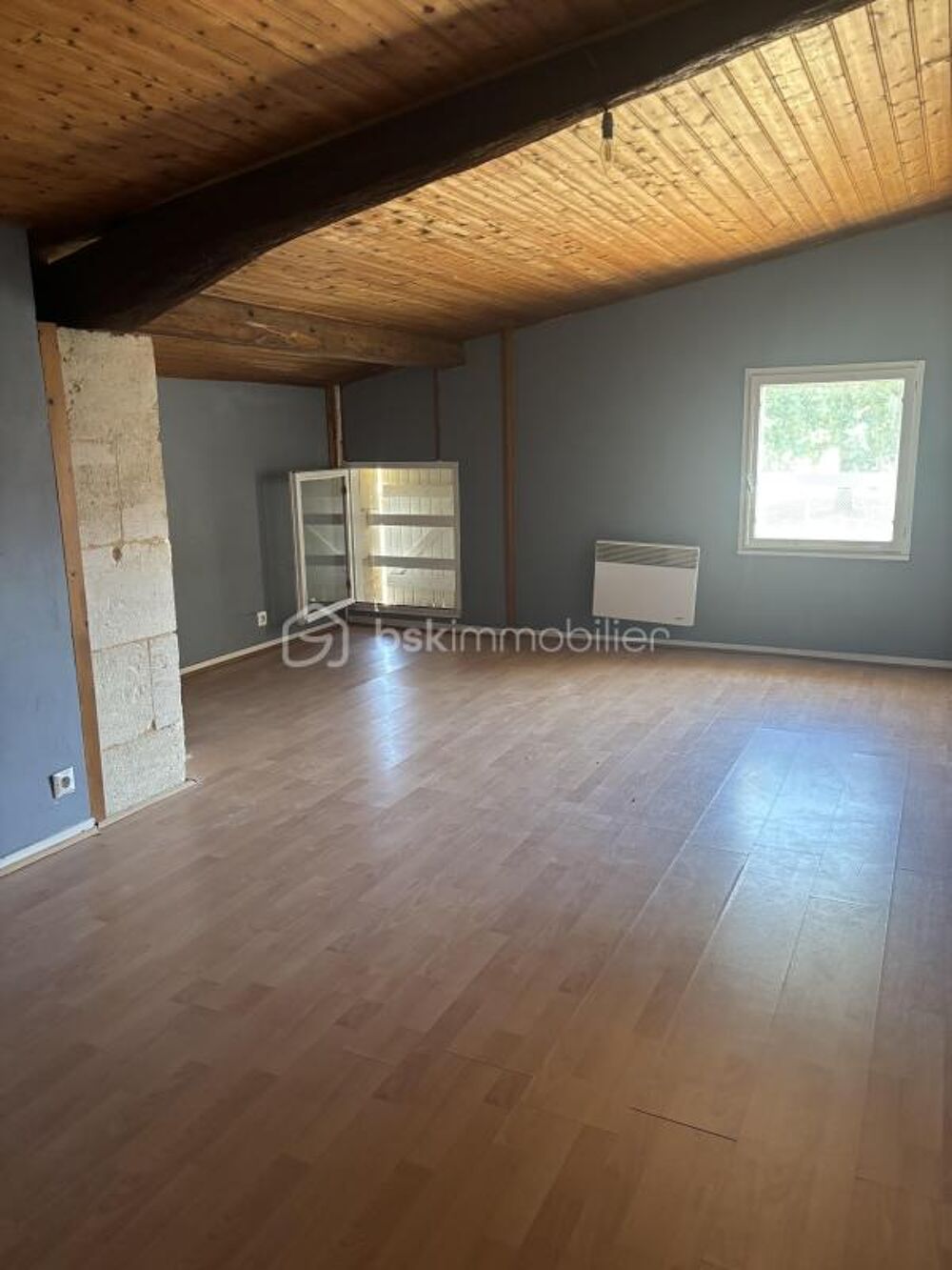 Maison De Caractère en Pierre à rénover De 90m2 -3 Chambres + Bureau - Jardin -Fort Potentiel