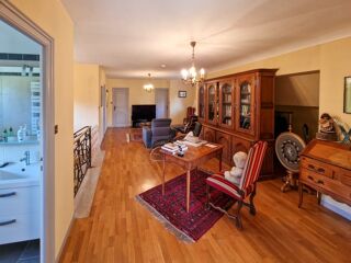  Propriété/château à vendre 9 pièces 320 m²