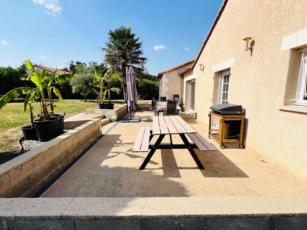 Vente Maison maison 2010 Plain pied - 4 chambres -garage et grand jardin Thure