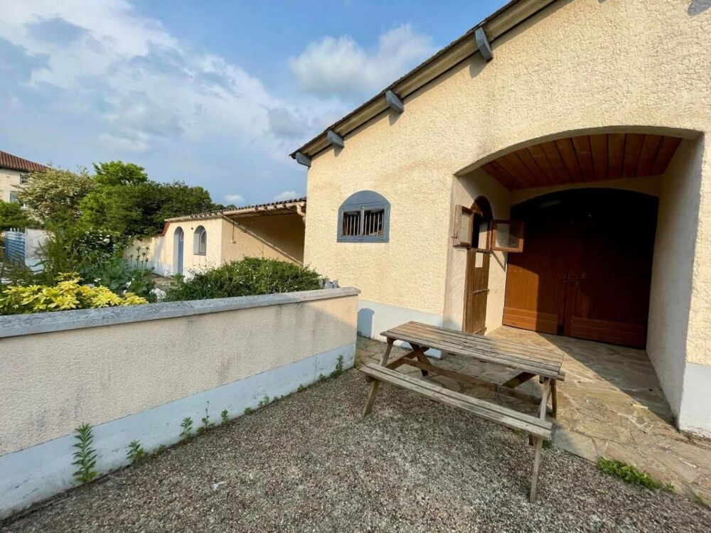 propriété équestre avec gîte & 14 hectares  Javerdat (Haute-Vienne)